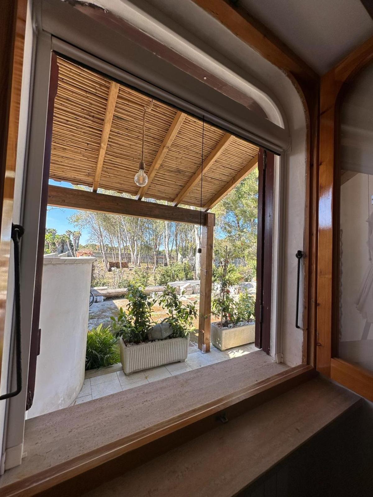 Poesia Del Salento Apartment Roca Bagian luar foto